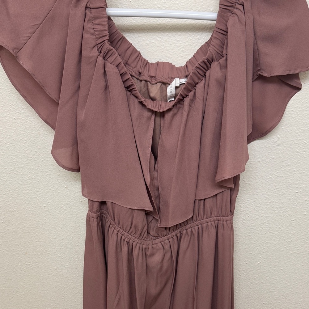 Elegant Mauve Wedding Dress